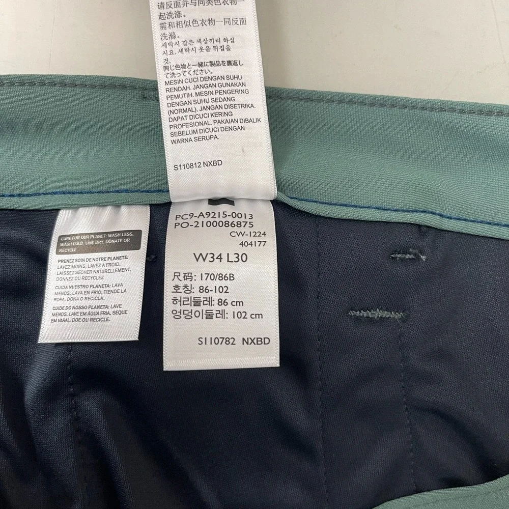 Levis Pants Mens 34x30 Green XX Chino Tech Standard Taper Performance Gorpcore